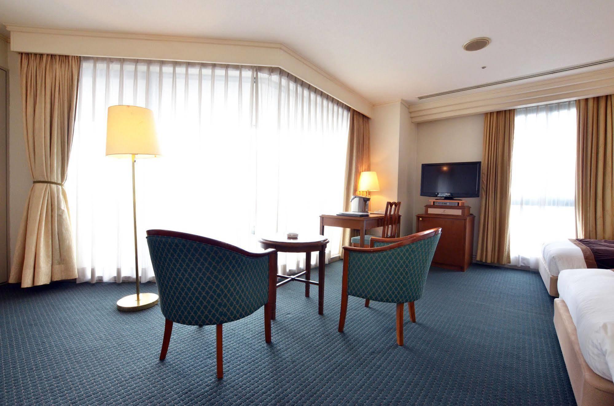 Nagasaki International Hotel Omura Exterior photo